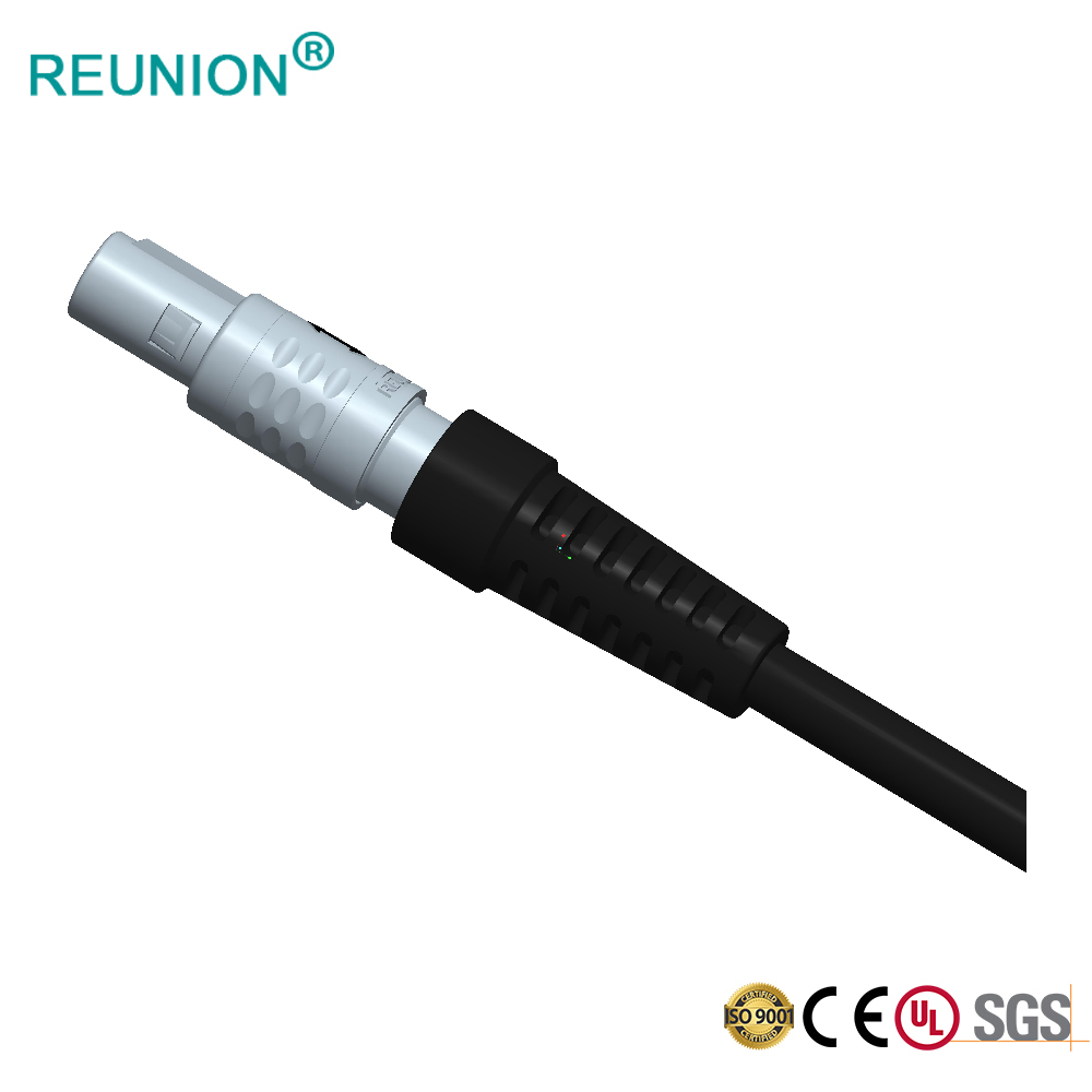 REUNION P系列快卡式塑料直式电源插头
